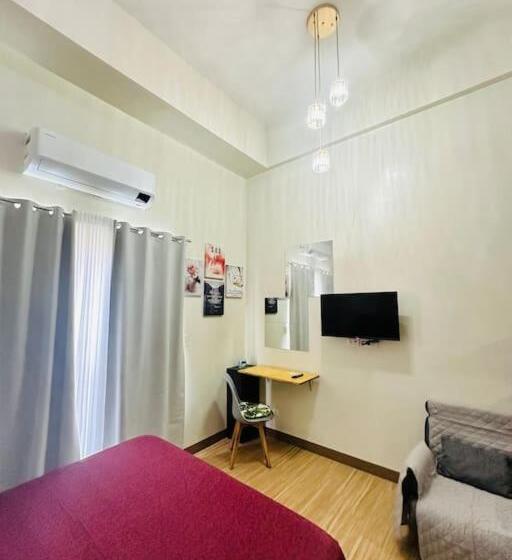 آپارتمان 1 خوابه با بالکن, Condo With Balcony In Iloilo City