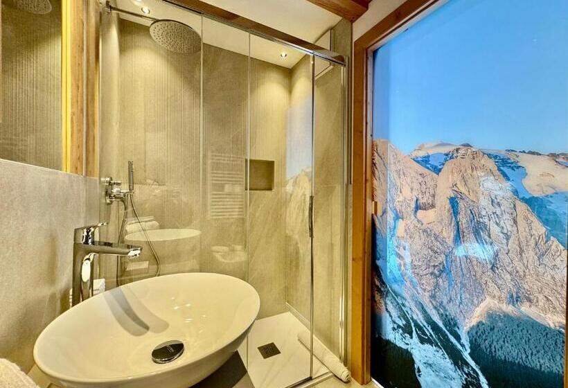 Apartament Deluxe 1 Sypialnia, Dolomiti Luxury Mountain View Ski In Ski Out