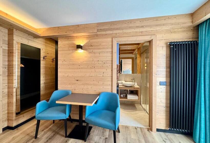 Apartament Deluxe 1 Sypialnia, Dolomiti Luxury Mountain View Ski In Ski Out