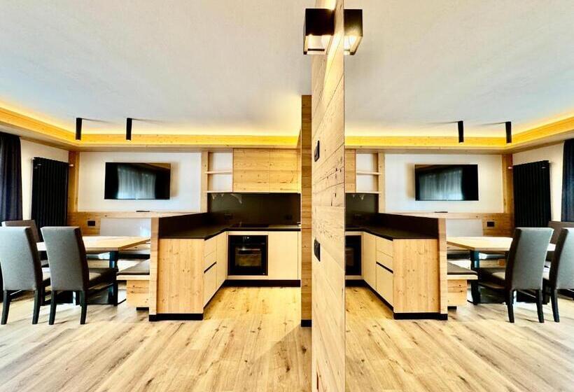 Apartament Deluxe 1 Sypialnia, Dolomiti Luxury Mountain View Ski In Ski Out