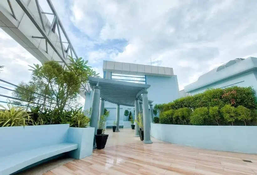 استودیو استاندارد با بالکن, Loop Spacious Studio Unit