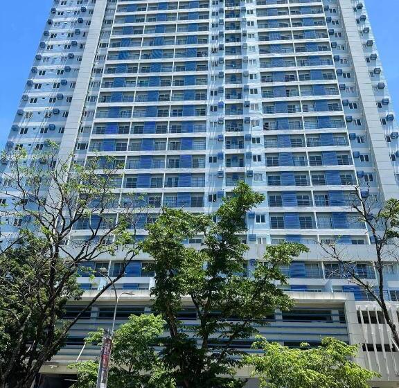 标准工作室带阳台, Loop Spacious Studio Unit