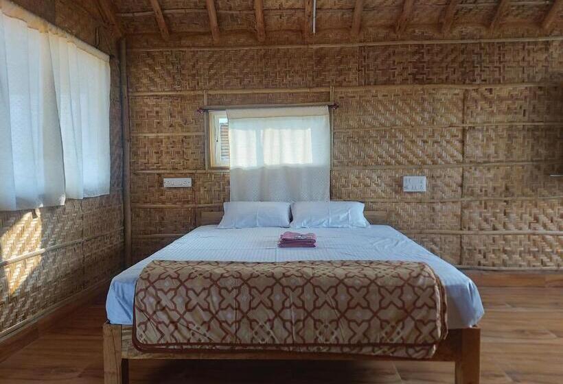 اتاق لوکس, Mowgli S Cafe Hampi & Guest House