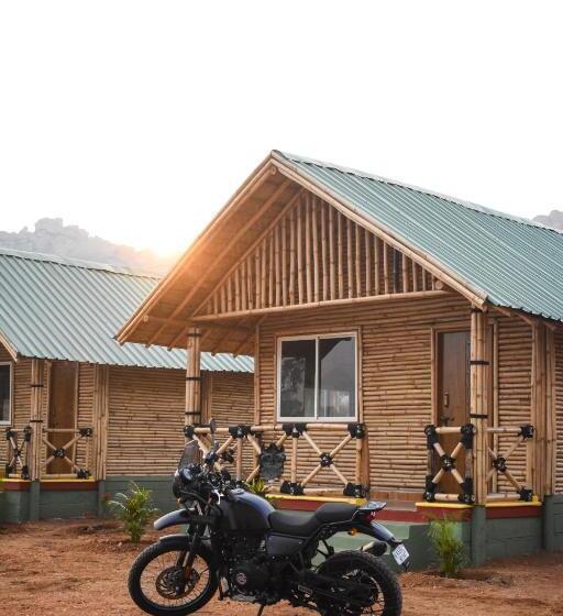 اتاق لوکس, Mowgli S Cafe Hampi & Guest House