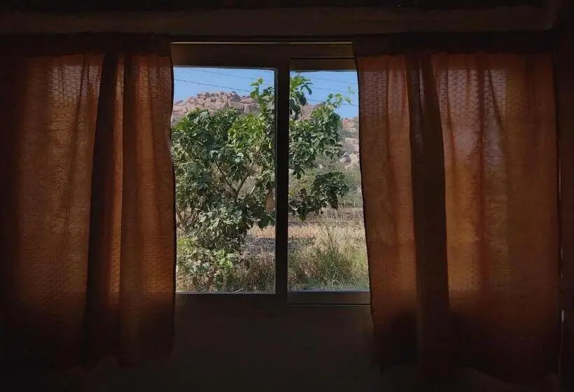 Deluxe-huone, Mowgli S Cafe Hampi & Guest House