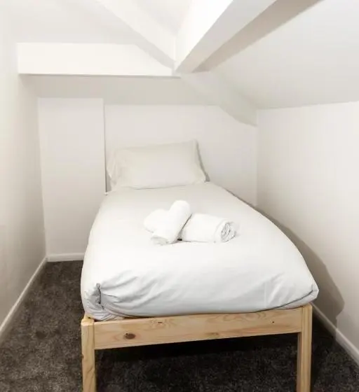 ファミリールーム, Suite 7   Family Room In The Heart Of Oldham