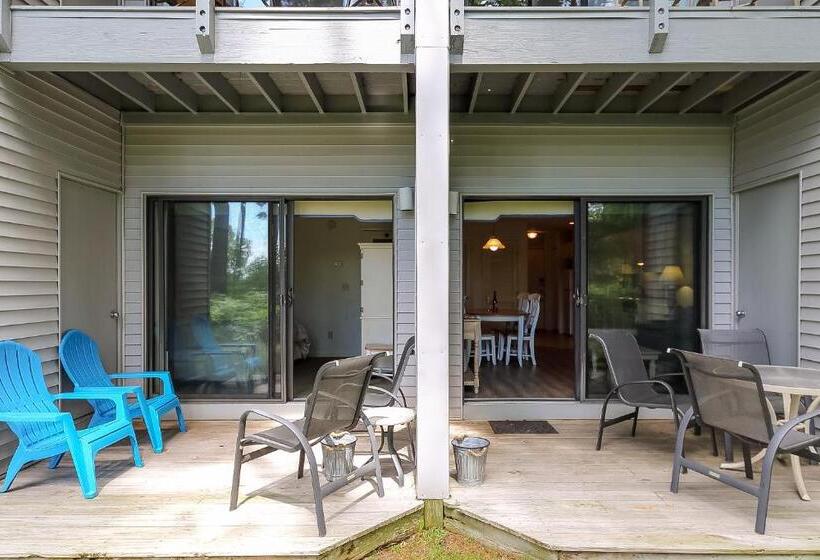 منزل غرفة نوم واحدة, The Shores