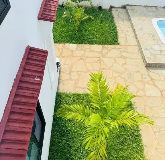 آپارتمان 1 خوابه همکف, Tulivu Suites Diani