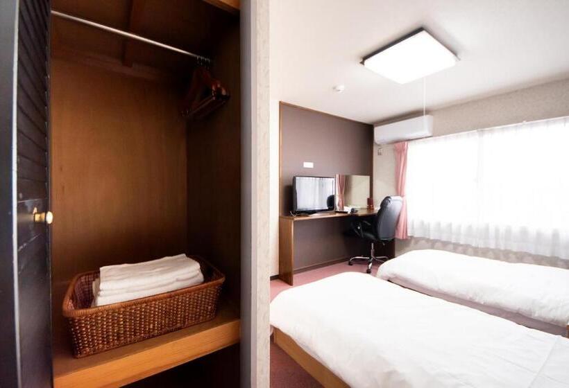 Номер Стандарт, Yamato Saidaiji Hotel Sindai