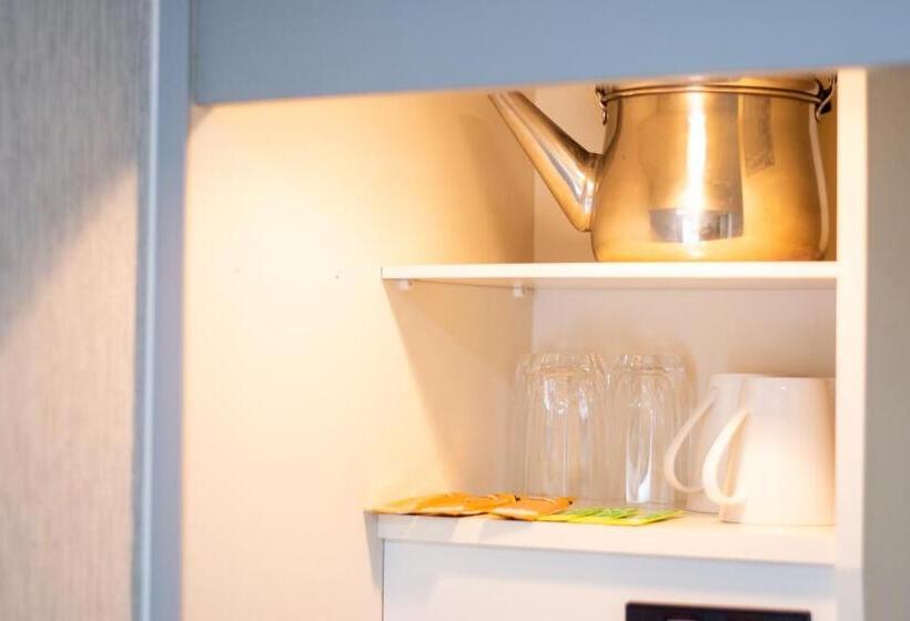 Номер Стандарт Трехместный, Yamato Saidaiji Hotel Sindai