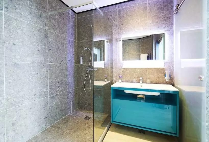 デラックススイート２ベッドルーム, Apparthotel La Girafe