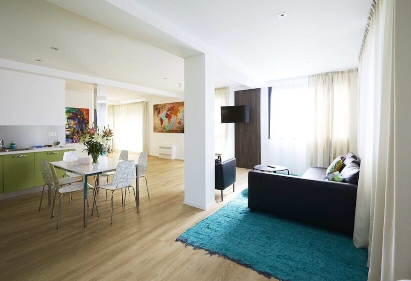 جناح ديلوكس غرفتين نوم, Apparthotel La Girafe