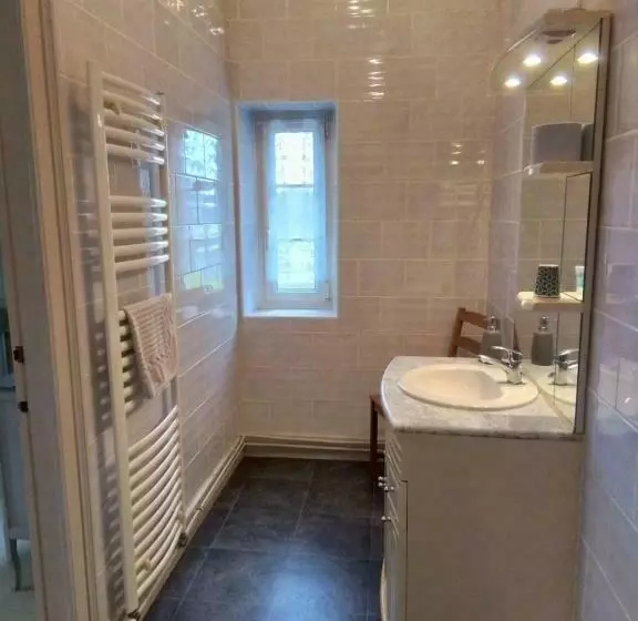 Deluxe-huone, La Maison Du Canal