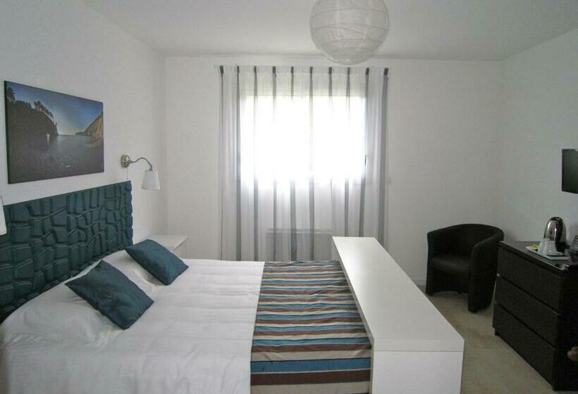 Номер Стандарт, Chambres Du Bout Du Monde