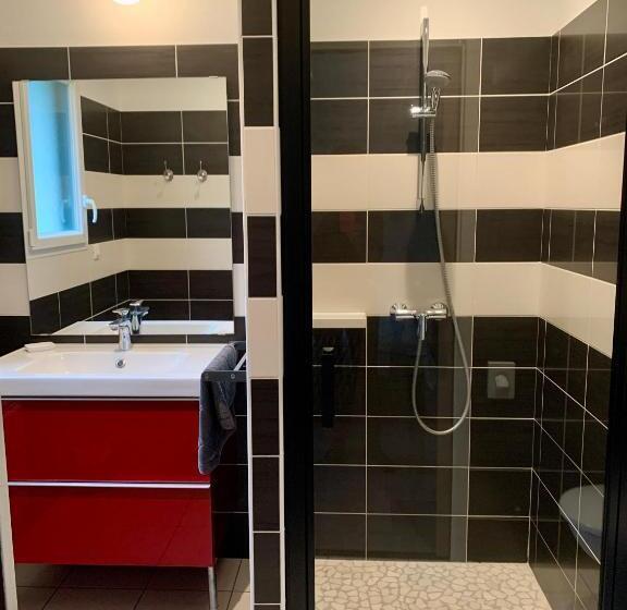 Номер Стандарт, Chambres Du Bout Du Monde