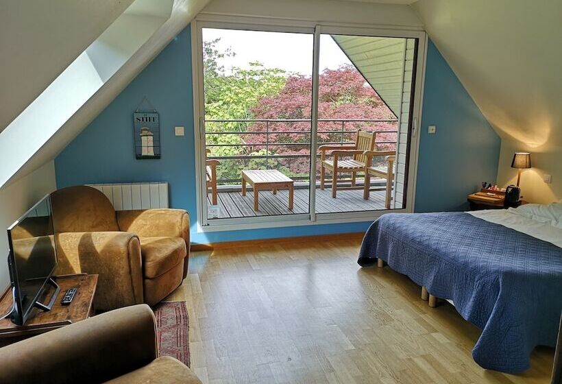 标准三人间, La Canopée Des Pins