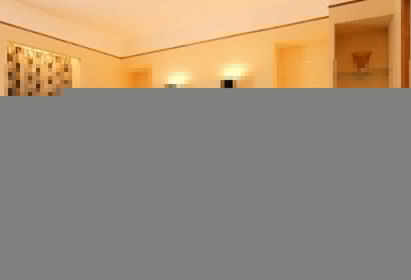 コンフォートルーム, La Closerie Saint Martin