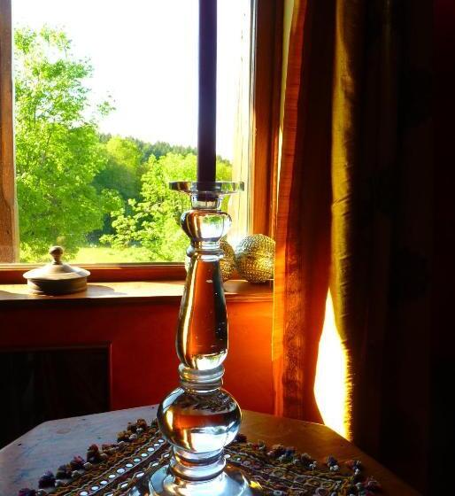 标准间带山景, Les Folies De La Serve