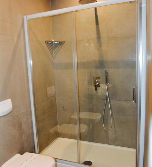 اتاق سوپریور با تخت بزرگ, Relais Piazza Del Plebiscito B&b