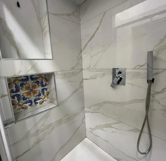 اتاق استاندارد, Relais Piazza Del Plebiscito B&b
