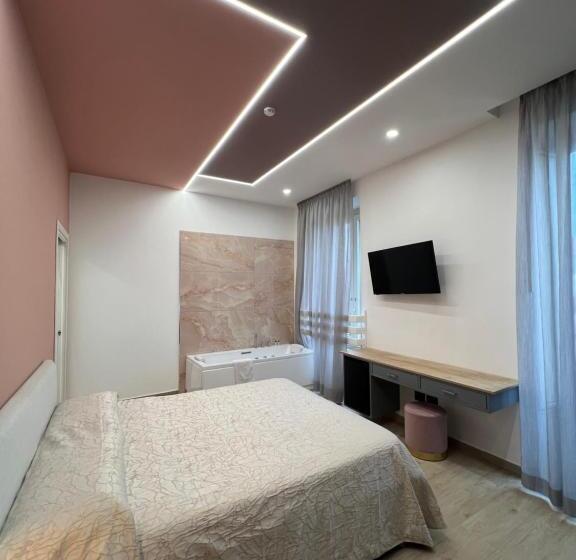 سوئیت با وان آب گرم, Relais Piazza Del Plebiscito B&b