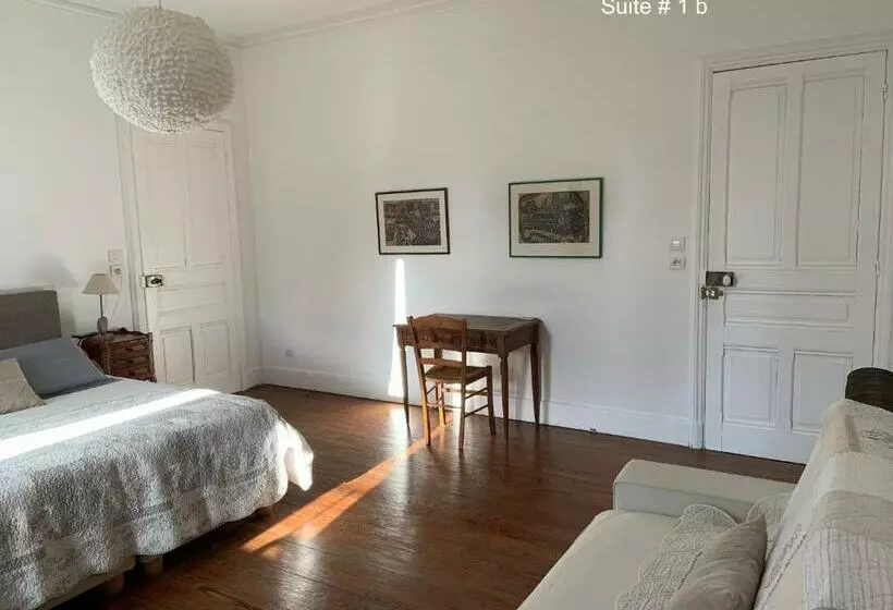スイート, Un Nid En Camargue