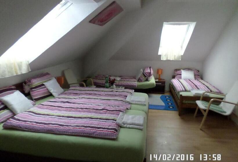 스탠다드 룸, Alte Schule Trogen