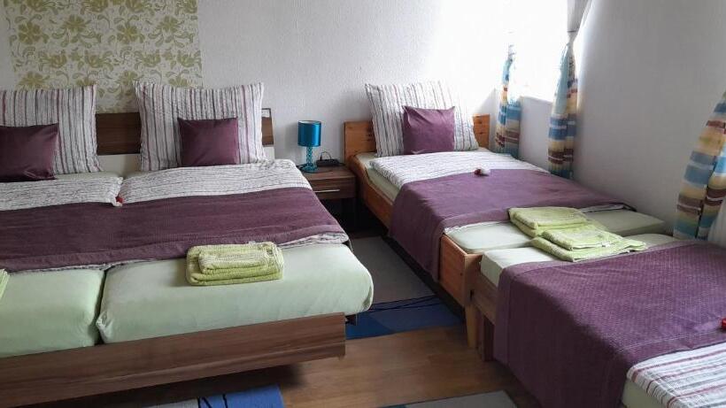 스탠다드 룸, Alte Schule Trogen