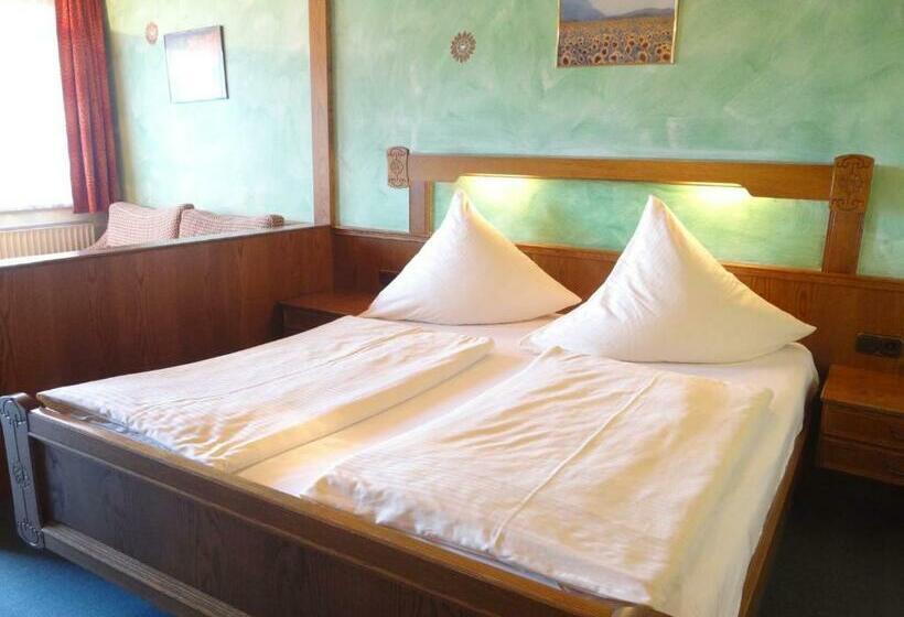 Апартаменты 1 Спальня, Beim Haxenwirt