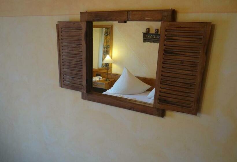 Апартаменты 1 Спальня, Beim Haxenwirt