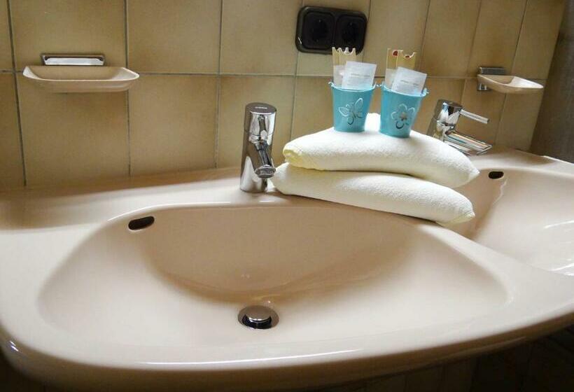 Апартаменты 1 Спальня, Beim Haxenwirt