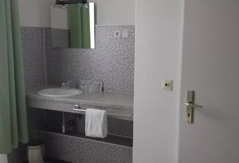 Standard Single Room Single Bed, Krone Rüdesheim