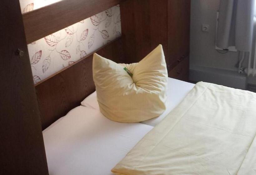 ダブルベッドのスタンダードシングルルーム, Krone Rüdesheim