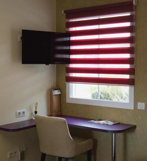 디럭스 룸 킹사이즈 침대, L Hostellerie D Acquigny