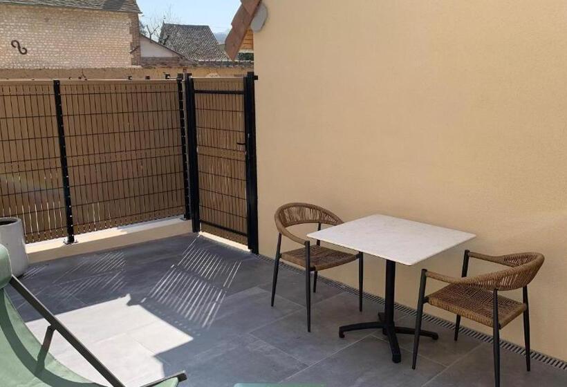 침실 1개 아파트, L Hostellerie D Acquigny