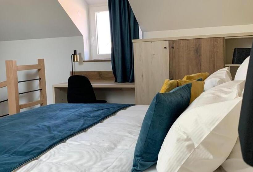 Апартаменты 1 Спальня, L Hostellerie D Acquigny