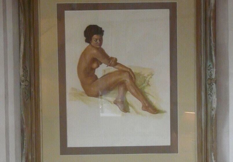 スイート, La Bastidie