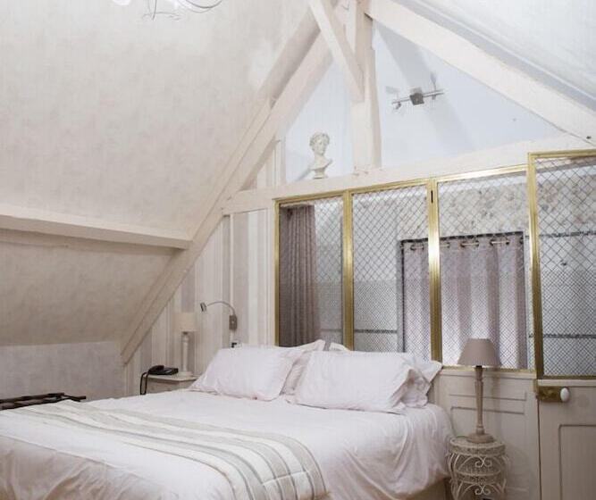 スイート, La Bastidie