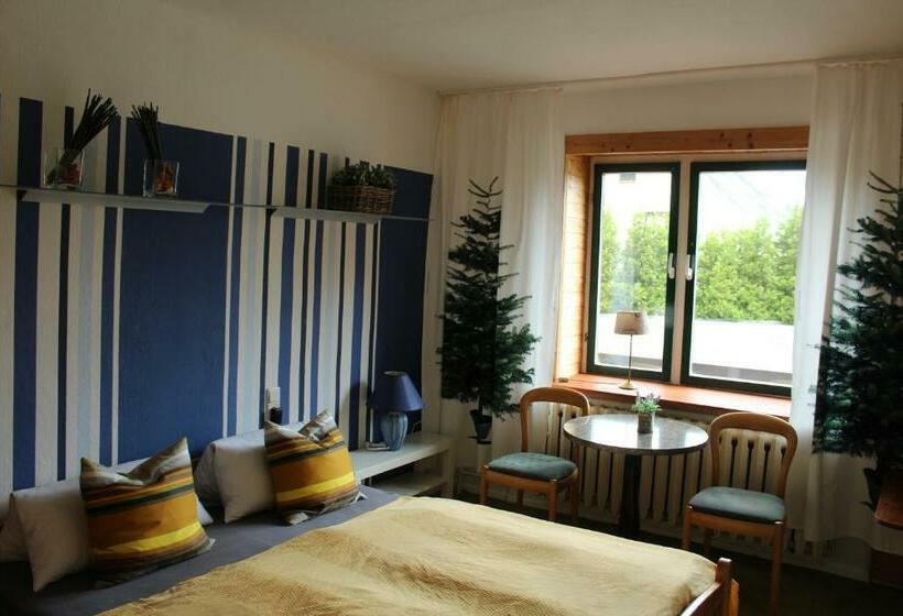 חדר אקונומי, Landgasthof Zur Fichte