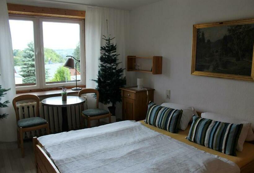 חדר אקונומי, Landgasthof Zur Fichte