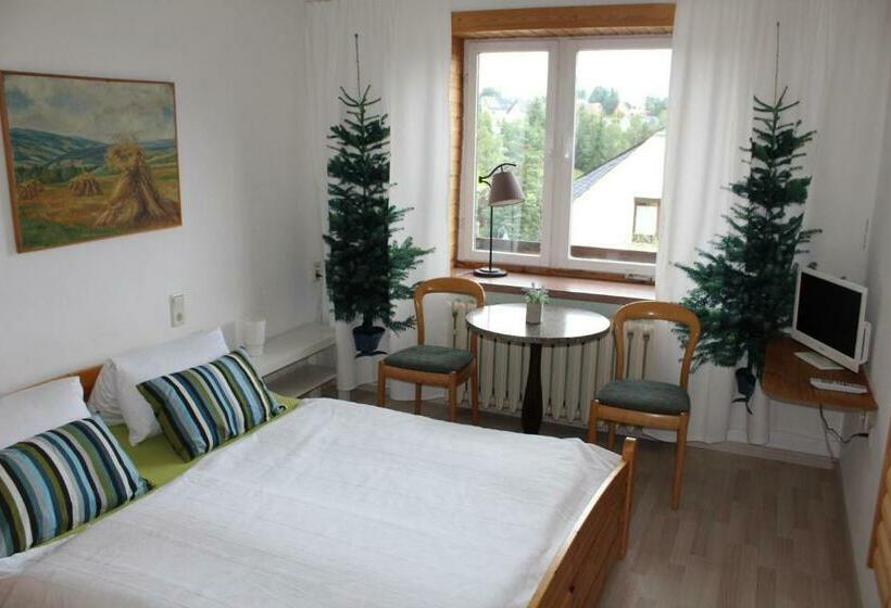 חדר אקונומי, Landgasthof Zur Fichte