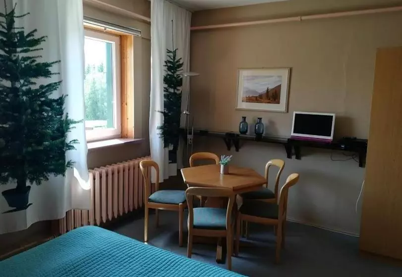 Perhesviitti, Landgasthof Zur Fichte