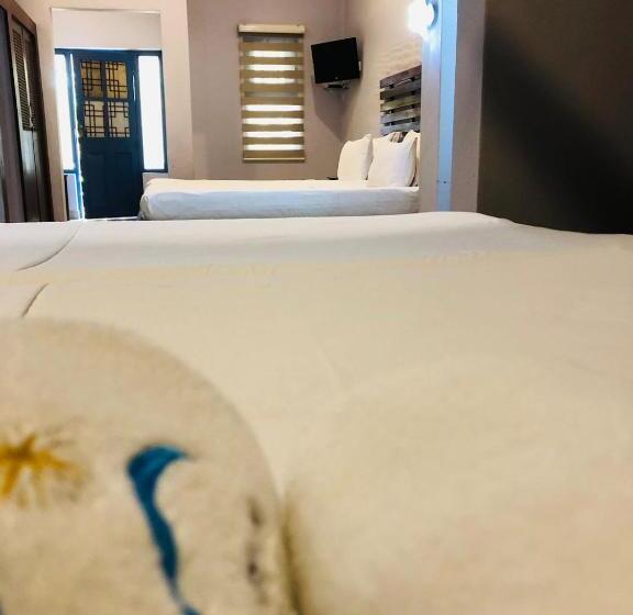 デラックスファミリールーム, Morning Star Resorts