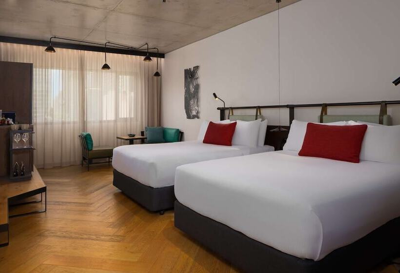 Номер Deluxe, Qt Melbourne