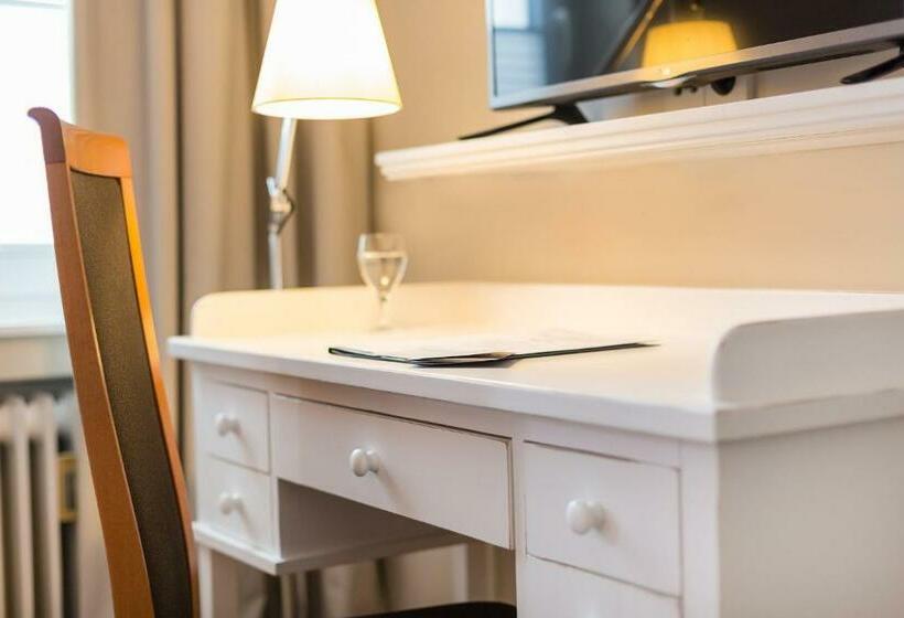 バルコニー付きスタンダードルーム, Residenz Seeterrasse Restaurant &