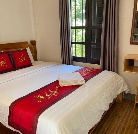 חדר סופריור לשלושה, Liberty Place