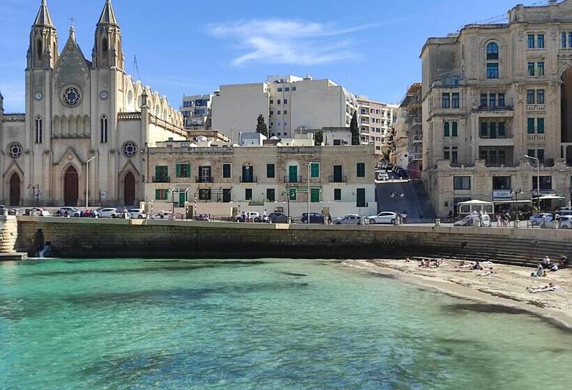 اتاق استاندارد با سرویس بهداشتی مشترک, Marble Arch Home