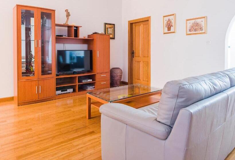 اتاق استاندارد با سرویس بهداشتی مشترک, Marble Arch Home