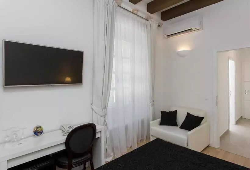 اتاق استاندارد, Klarisa Palace Rooms
