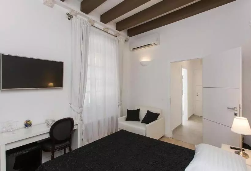اتاق استاندارد, Klarisa Palace Rooms